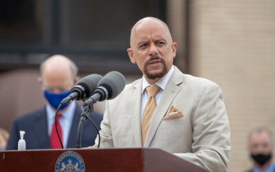 Gov. Wolf calls for paid sick and family leave for workers, supporting Sen. Hughes’ bill